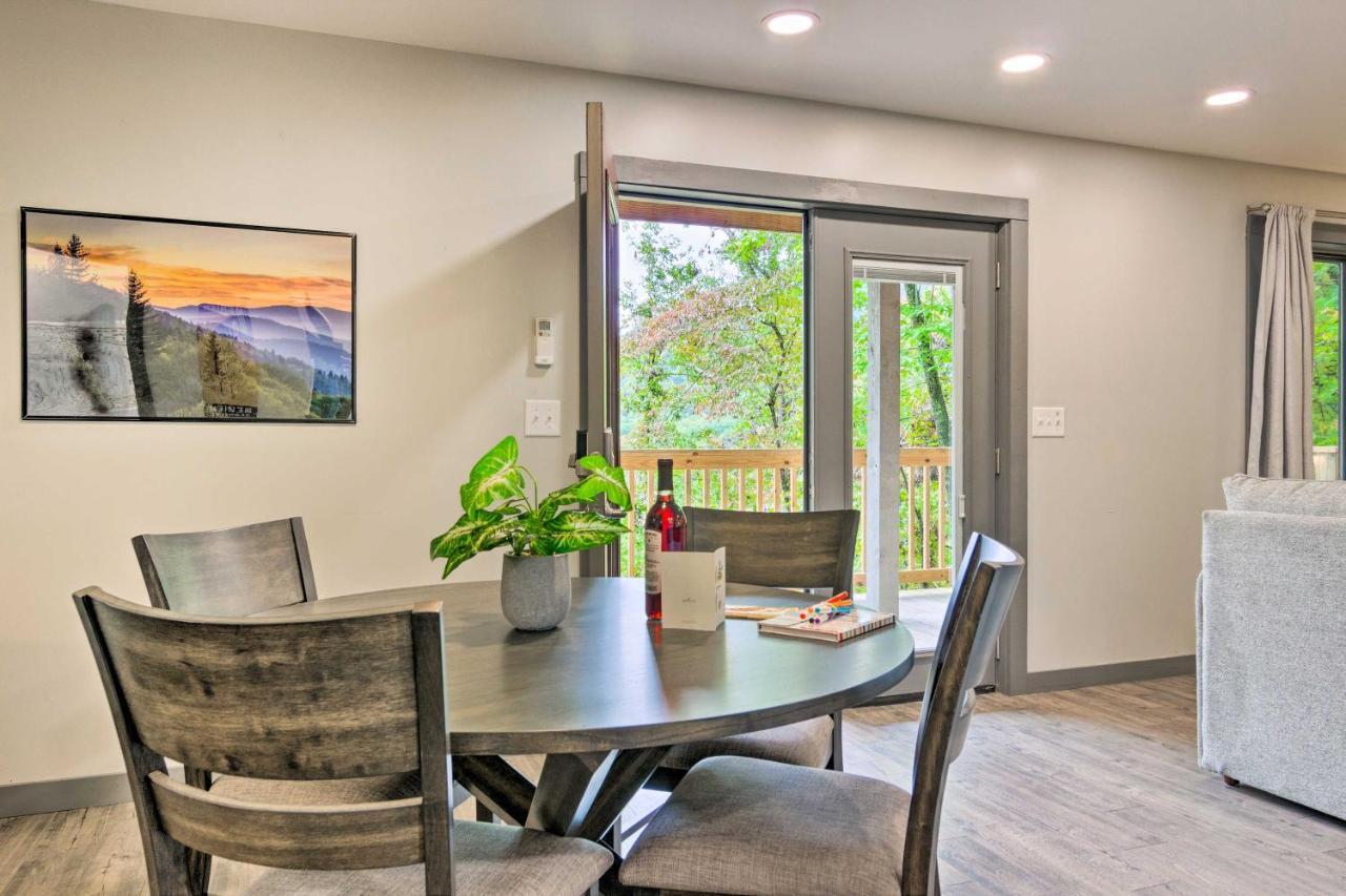 Serene Escape With Mountain Views, Near Dtwn! Apartment Franklin