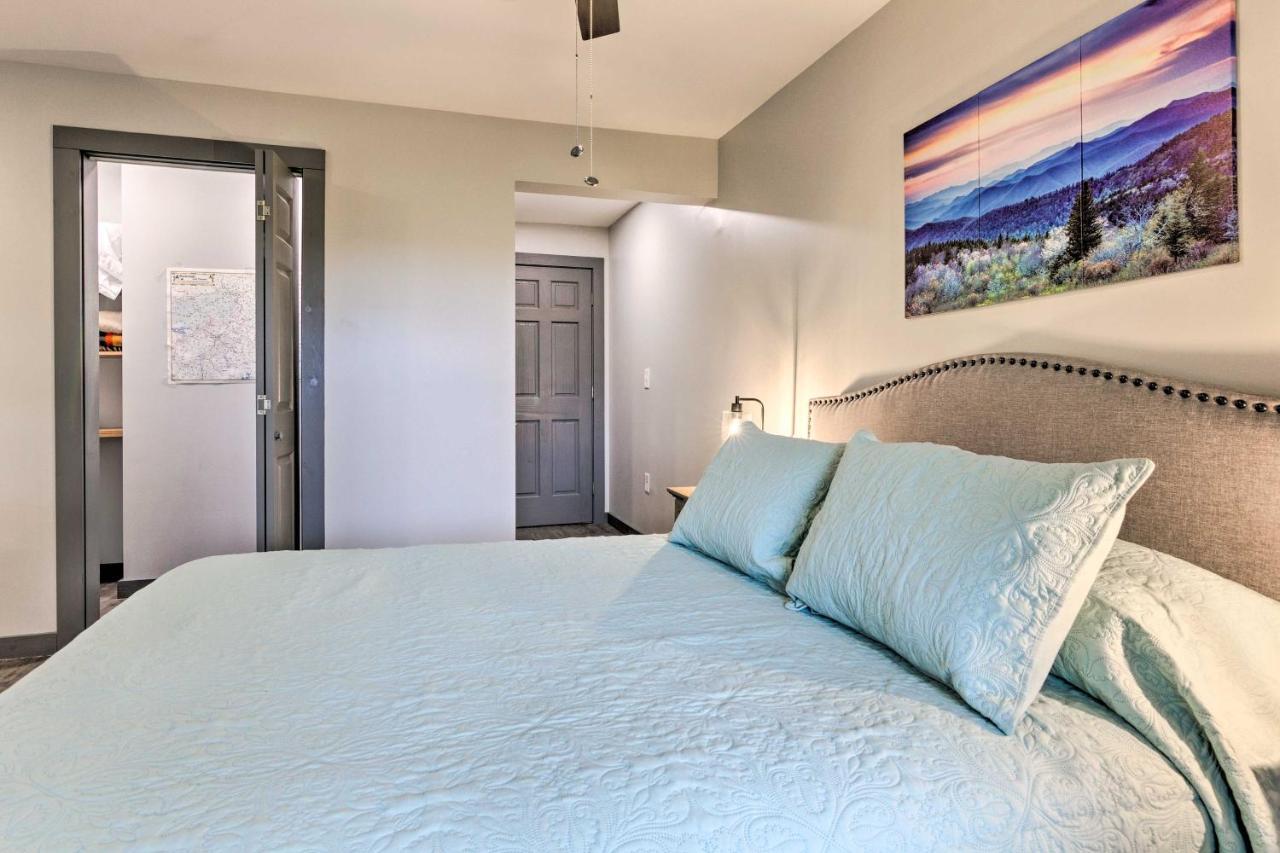 Serene Escape With Mountain Views, Near Dtwn! Apartment *